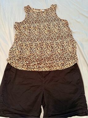 Old Navy Black High Waist Women’s Shorts